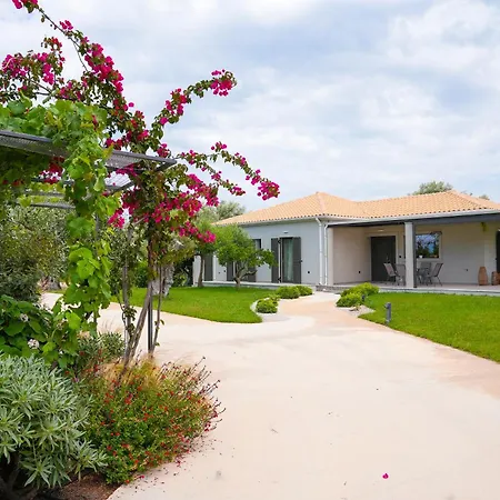 Aerinos Private Villa Lefkada City Exterior photo