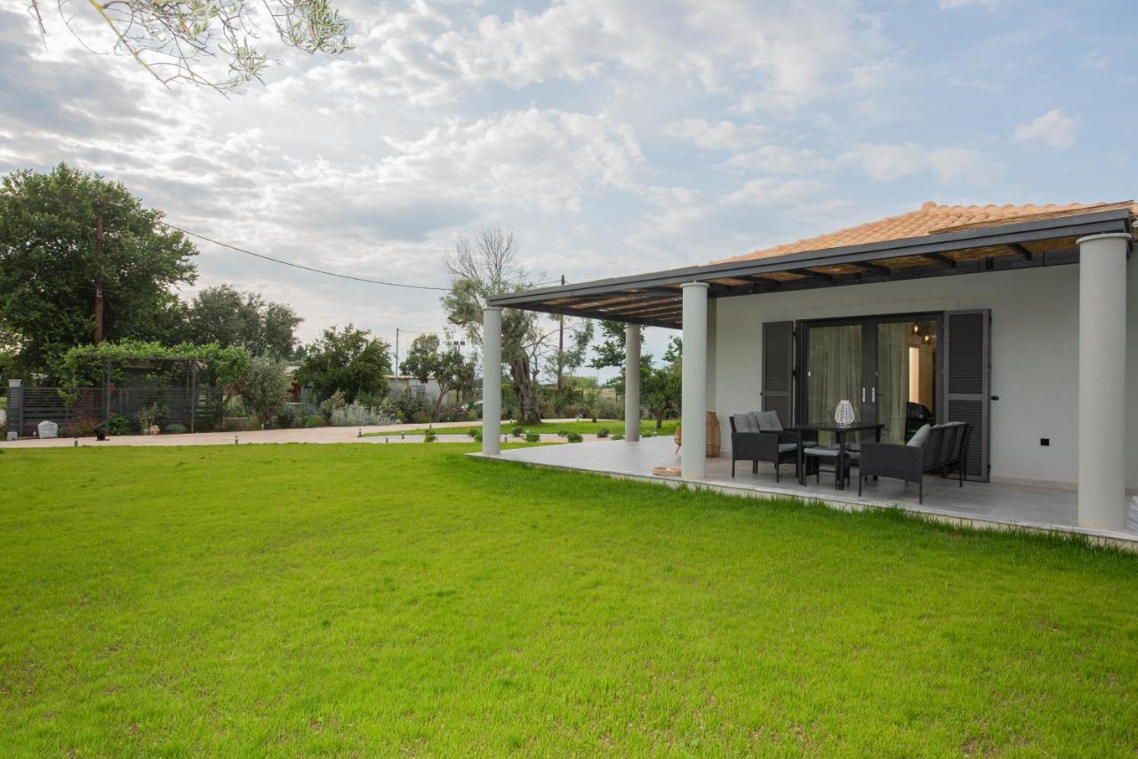 Aerinos Private Villa *