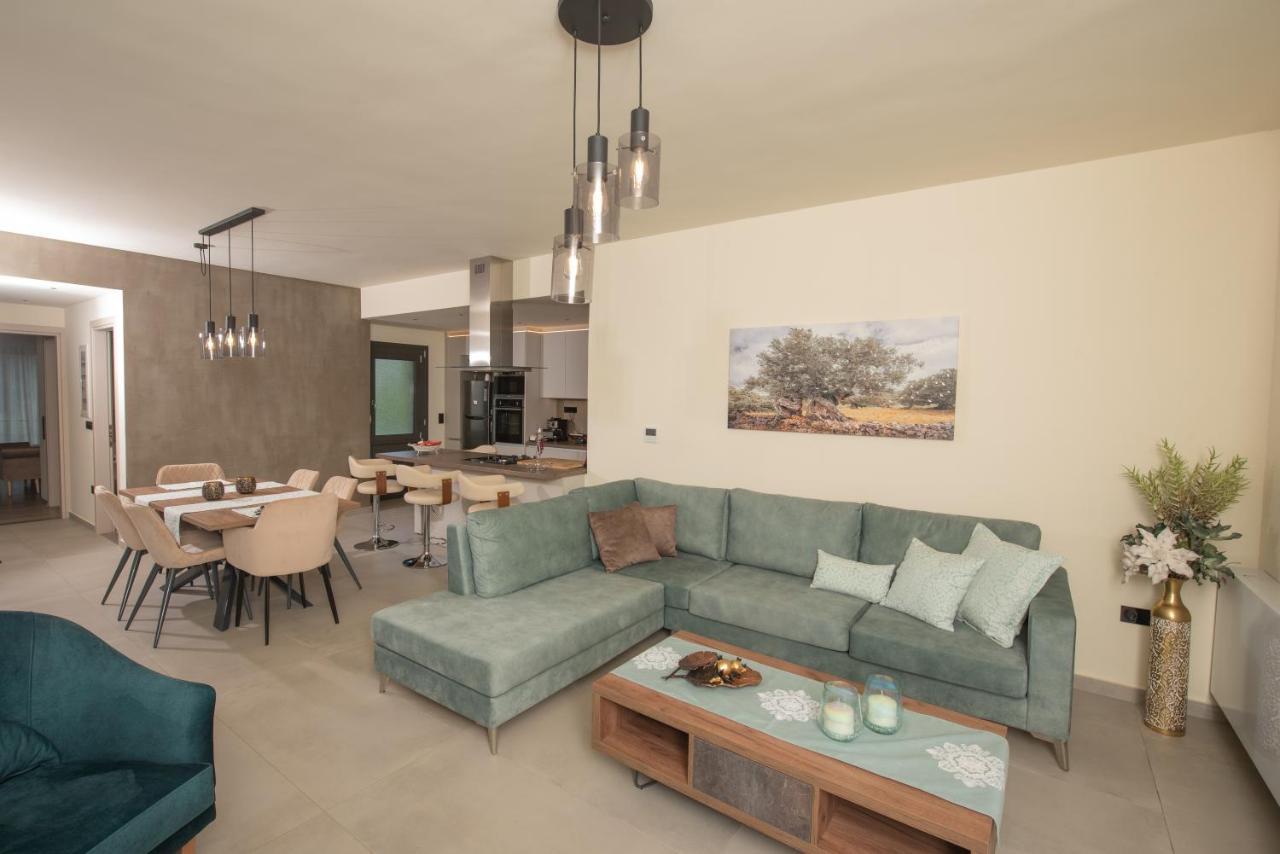 Aerinos Private Villa